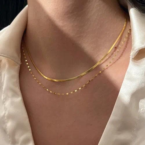 Collar unisex estilo serpiente y colgante de labios en resistente al agua y al deslustre
