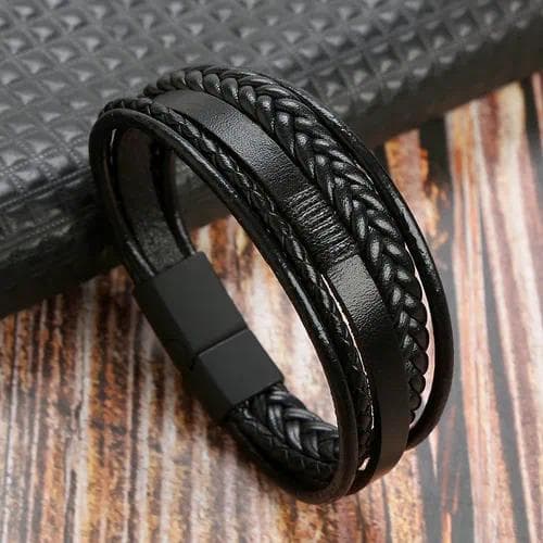 Pulsera casual para hombres en cuero sintético con patrón geométrico — Negro mate