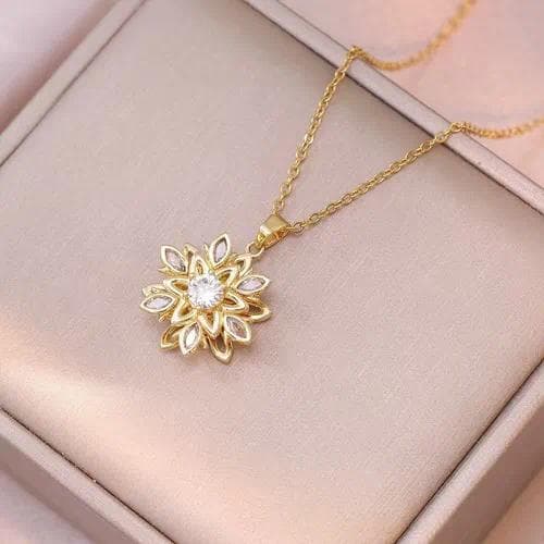 Collar Colgante con Flores Embutidas y Perla — Collar de flores giratorias de oro X0569